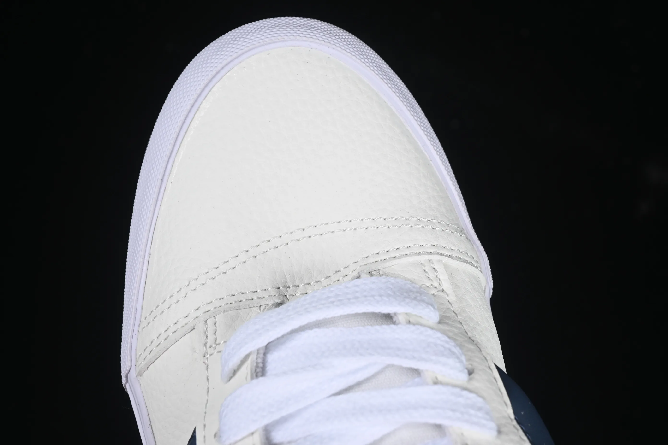 All categories Vans Vans series Vans Low Vans low-top Vans Knu Skool Vans low-top retro casual fat bread shoes VN0009QC377